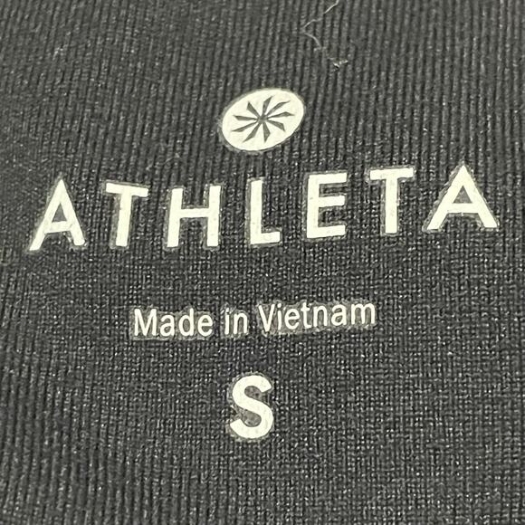 Athleta Mind Over Mat Capri Tight - Black - Small - Picture 12 of 14